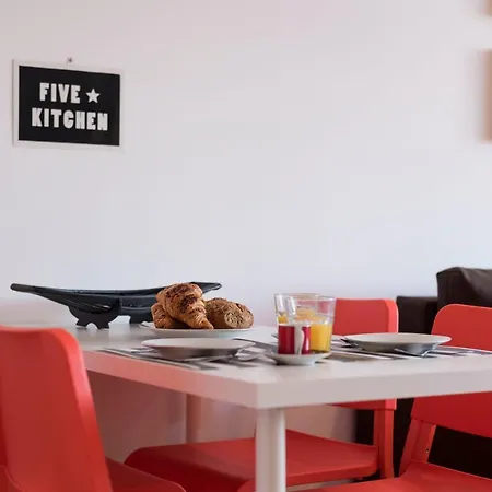 Appartement Lovelystay - Box *